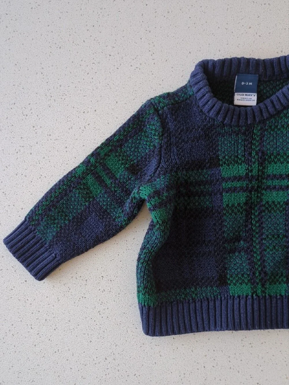 Old Navy Navy and Green Plaid Knit Matching Set 0-3 Months